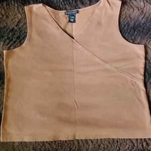 V-neck tank top